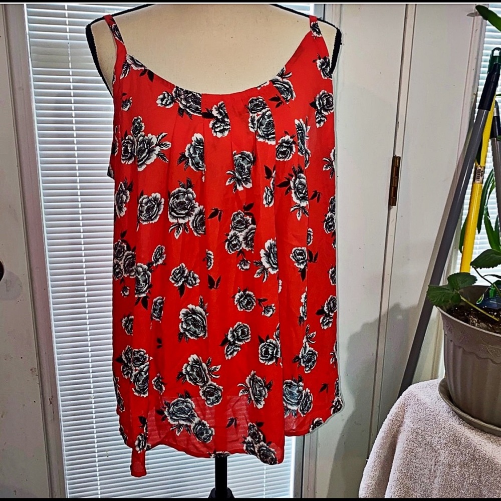 Torrid Size 2, georgette spaghetti strap top